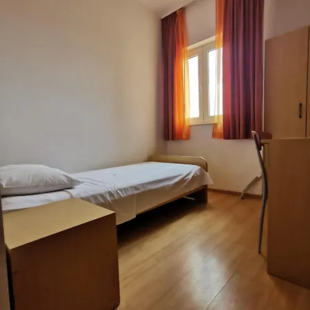 Apartmani Saldi Pakostane Exterior photo