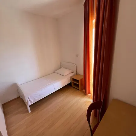 Apartmani Saldi Pakostane Exterior photo