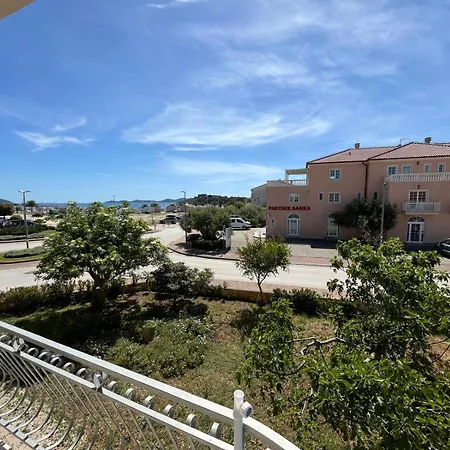 Apartmani Saldi Pakostane Exterior photo