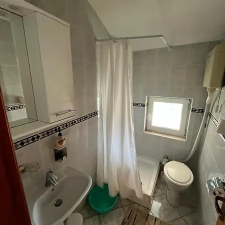 Apartmani Saldi Pakostane Exterior photo