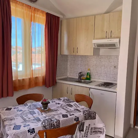 Apartmani Saldi Pakostane Exterior photo