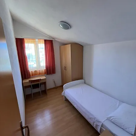 Apartmani Saldi Pakostane Exterior photo